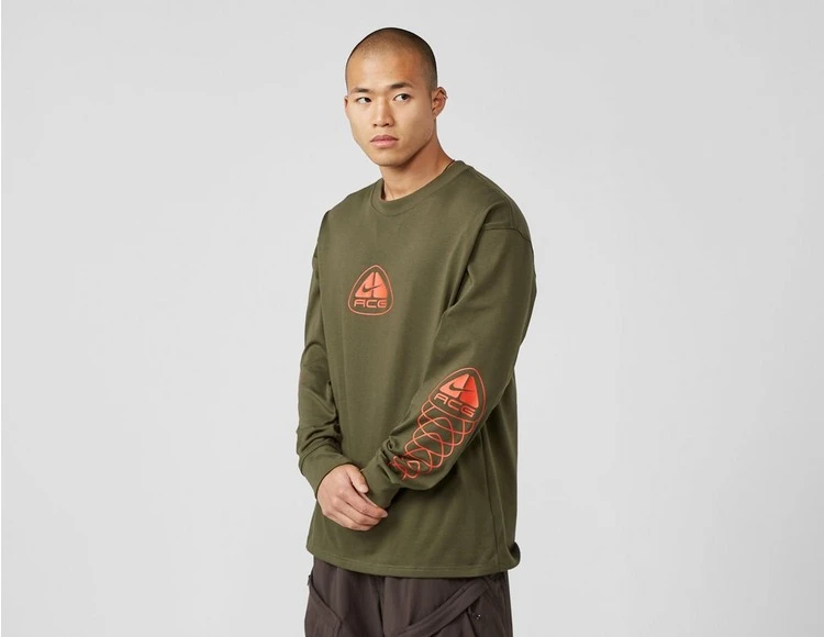 Nike ACG Lungs Long-Sleeve T-Shirt 1 Nike ACG Lungs Long-Sleeve T-Shirt