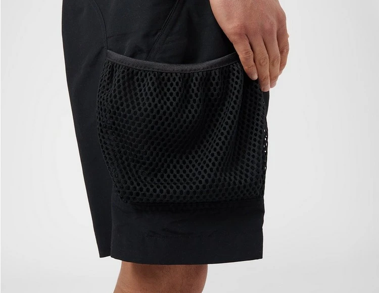 Nike ACG Snowgrass Cargo Shorts 5 Nike ACG Snowgrass Cargo Shorts - Image 5