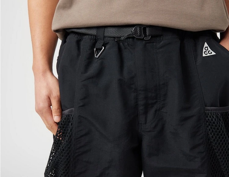 Nike ACG Snowgrass Cargo Shorts 6 Nike ACG Snowgrass Cargo Shorts - Image 6